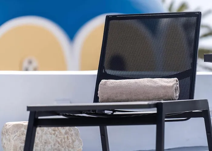 فيلة Alme Cave Vóthon