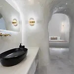 Alme Cave Villa Vóthon