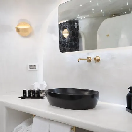 Alme Luxury Cave Vóthon