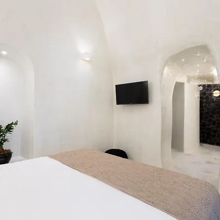 Alme Luxury Cave * Vóthon